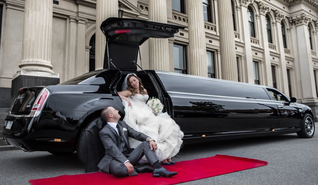 Limo and Charter Bus Service For Wedding