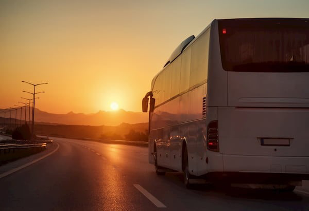 charter bus benefits