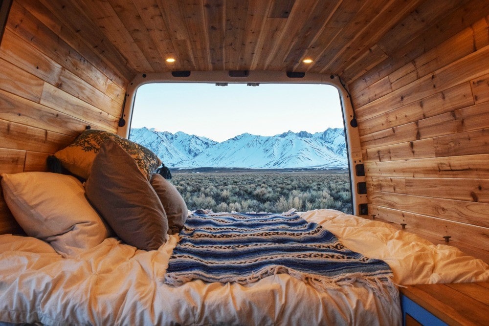 5 REASONS TO RENT A VAN FOR SUMMER VACATIONS