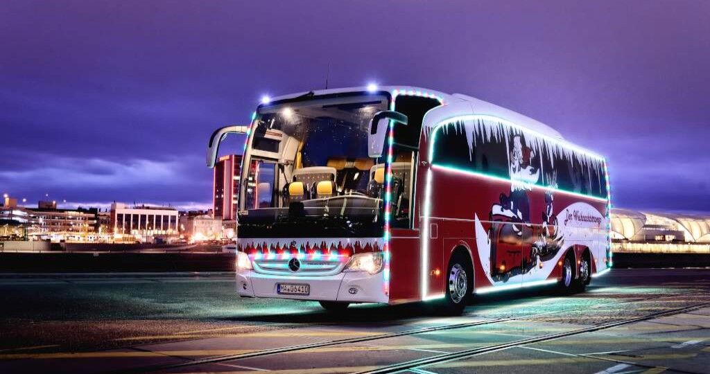 mercedes-benz-can-t-wait-for-christmas-decorates-a-travego-coach-bus-102392_1